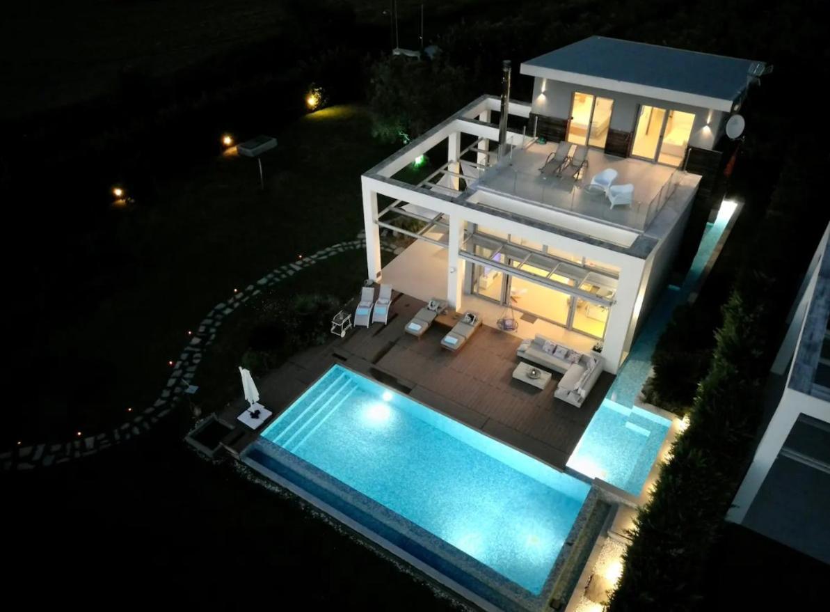 Island Villa Sani Sea View Экстерьер фото